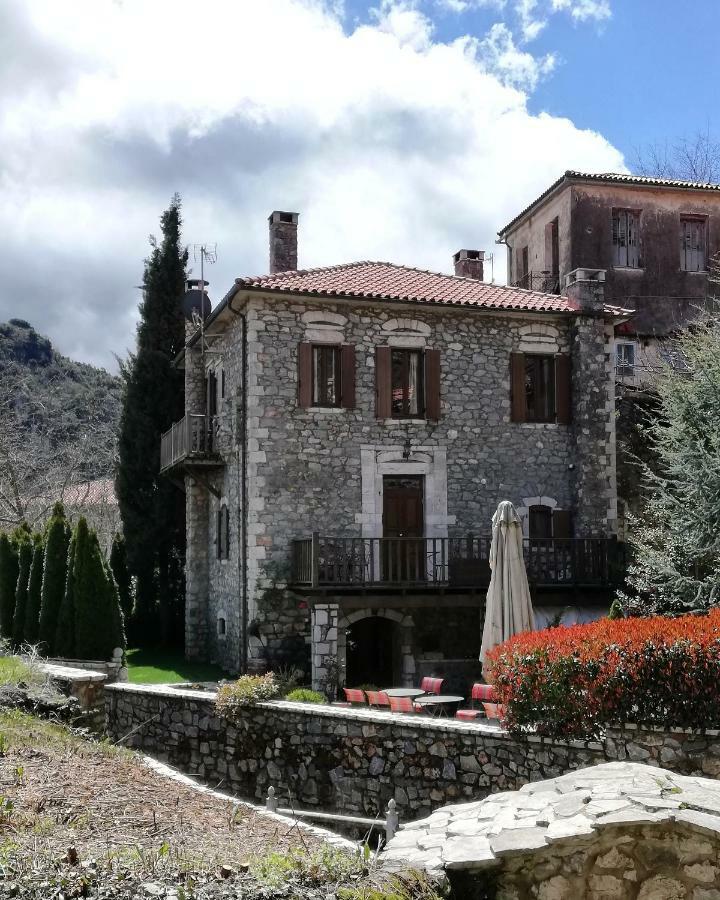Tsarbou Guesthouse Stemnitsa Exterior foto